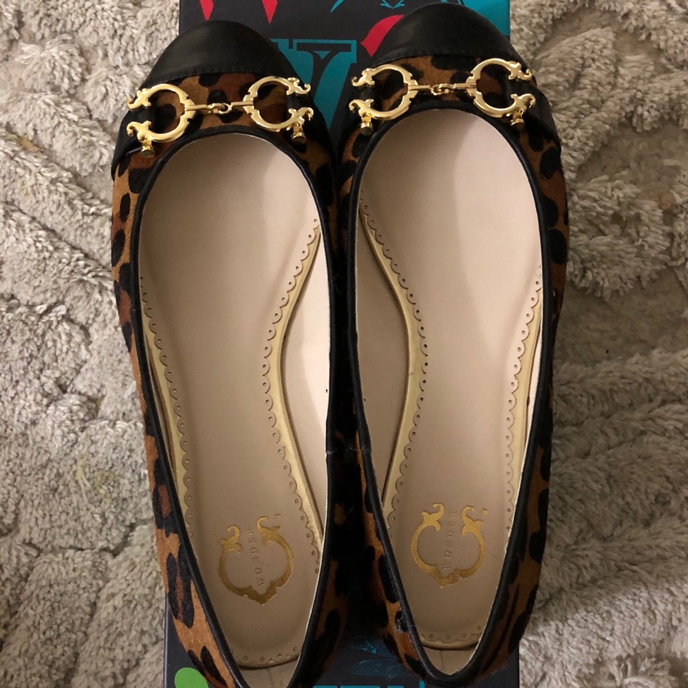 Cheetah print/black Flats